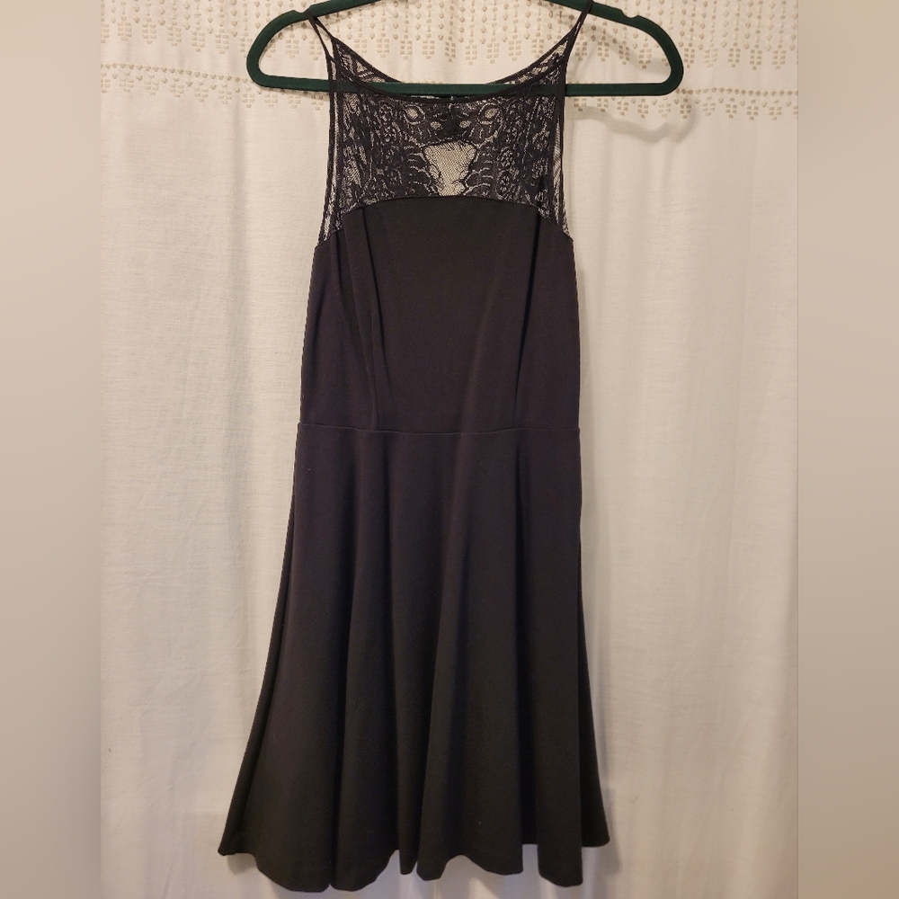 Elegant Black Lace Dress